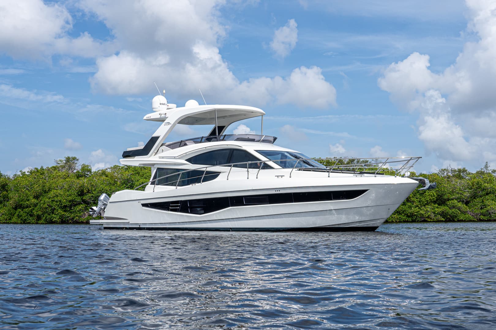 2022 Galeon 550 Fly