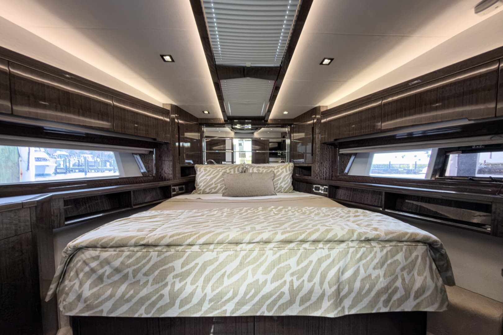 2022 Galeon 550 Fly