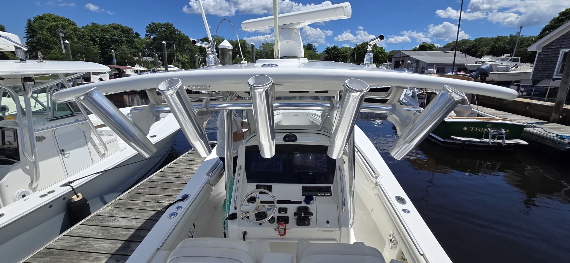 2018 Regulator 28 FS