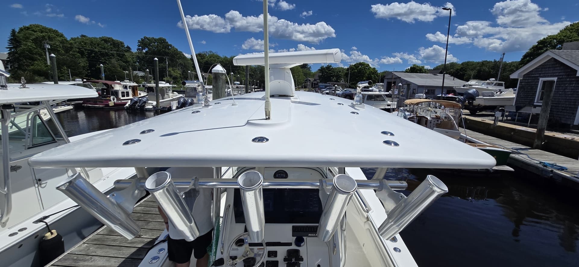 2018 Regulator 28 FS