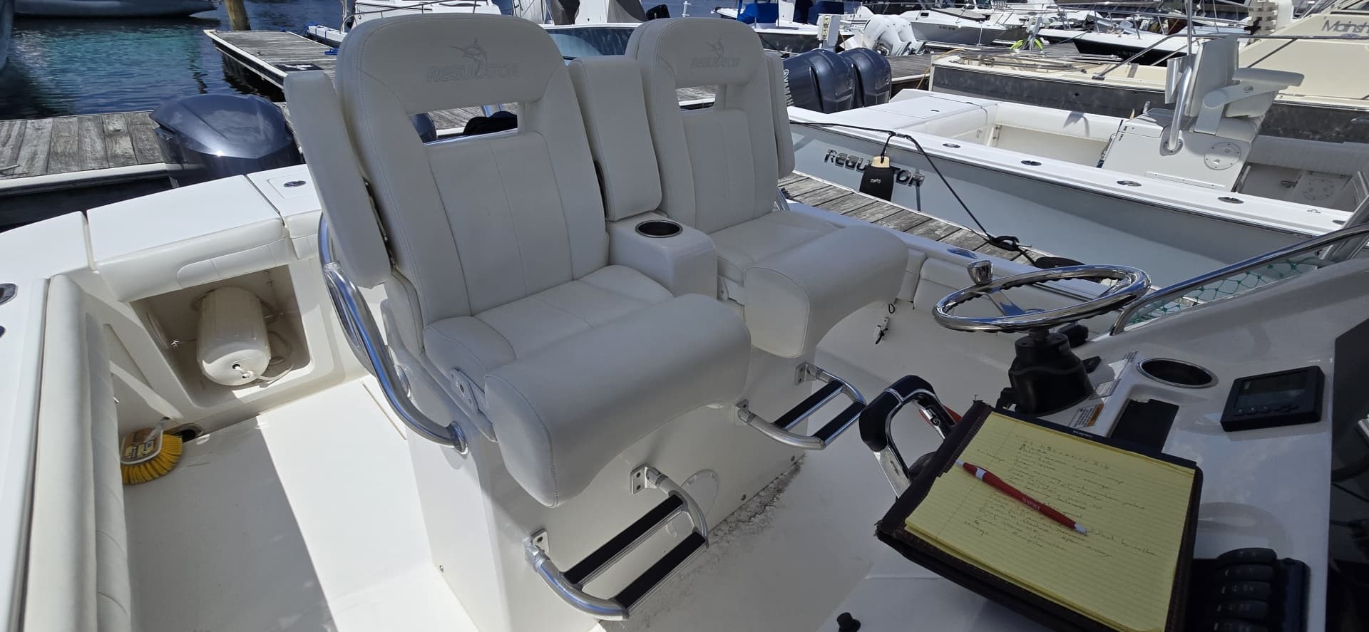 2018 Regulator 28 FS