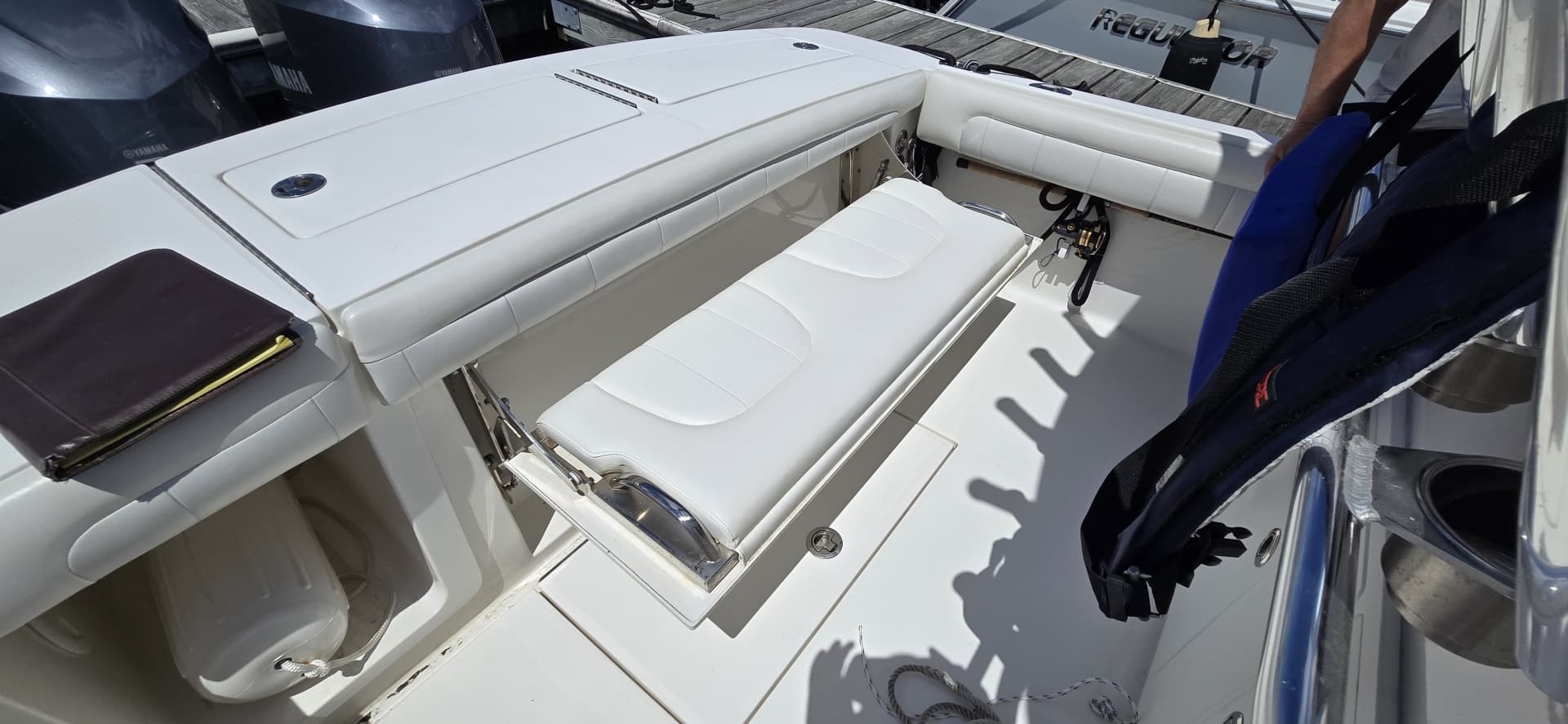 2018 Regulator 28 FS