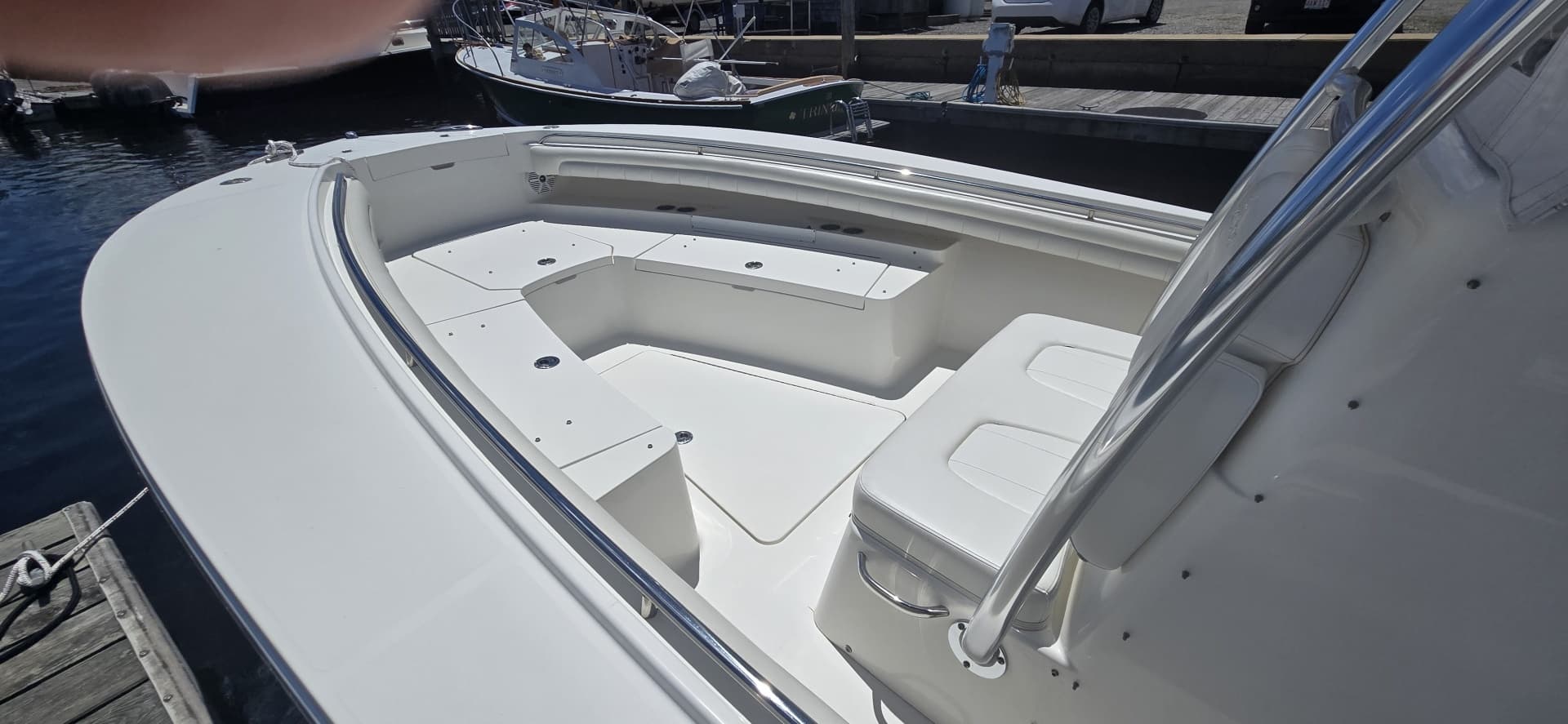 2018 Regulator 28 FS