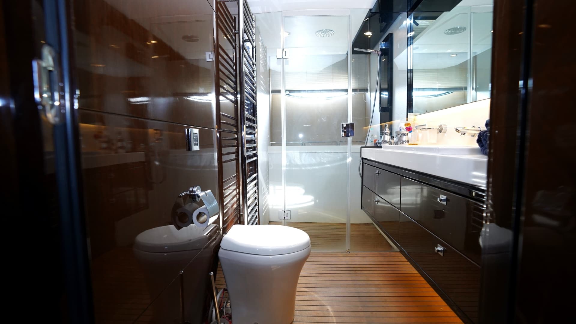 2013 Princess V72