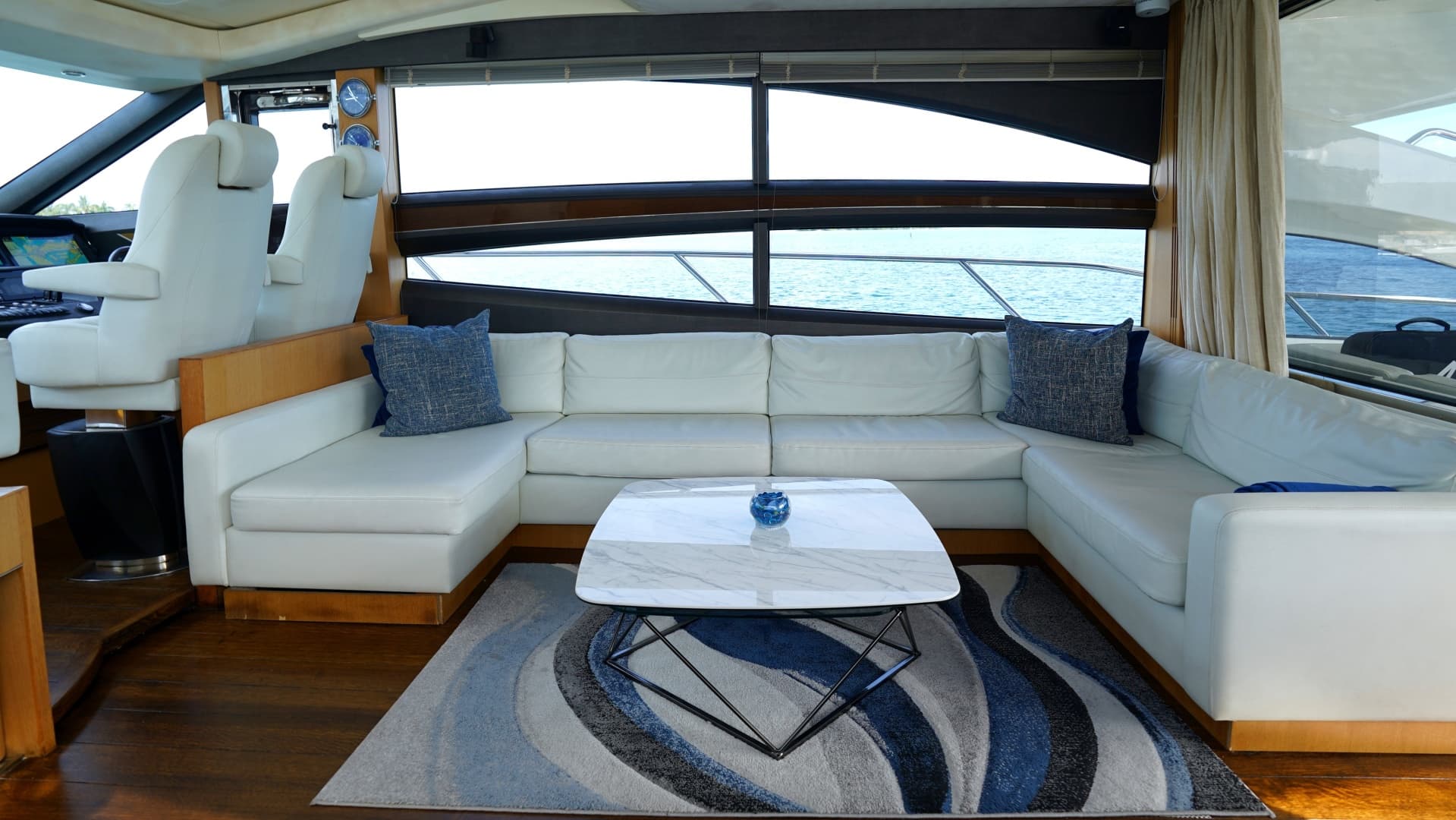 2013 Princess V72