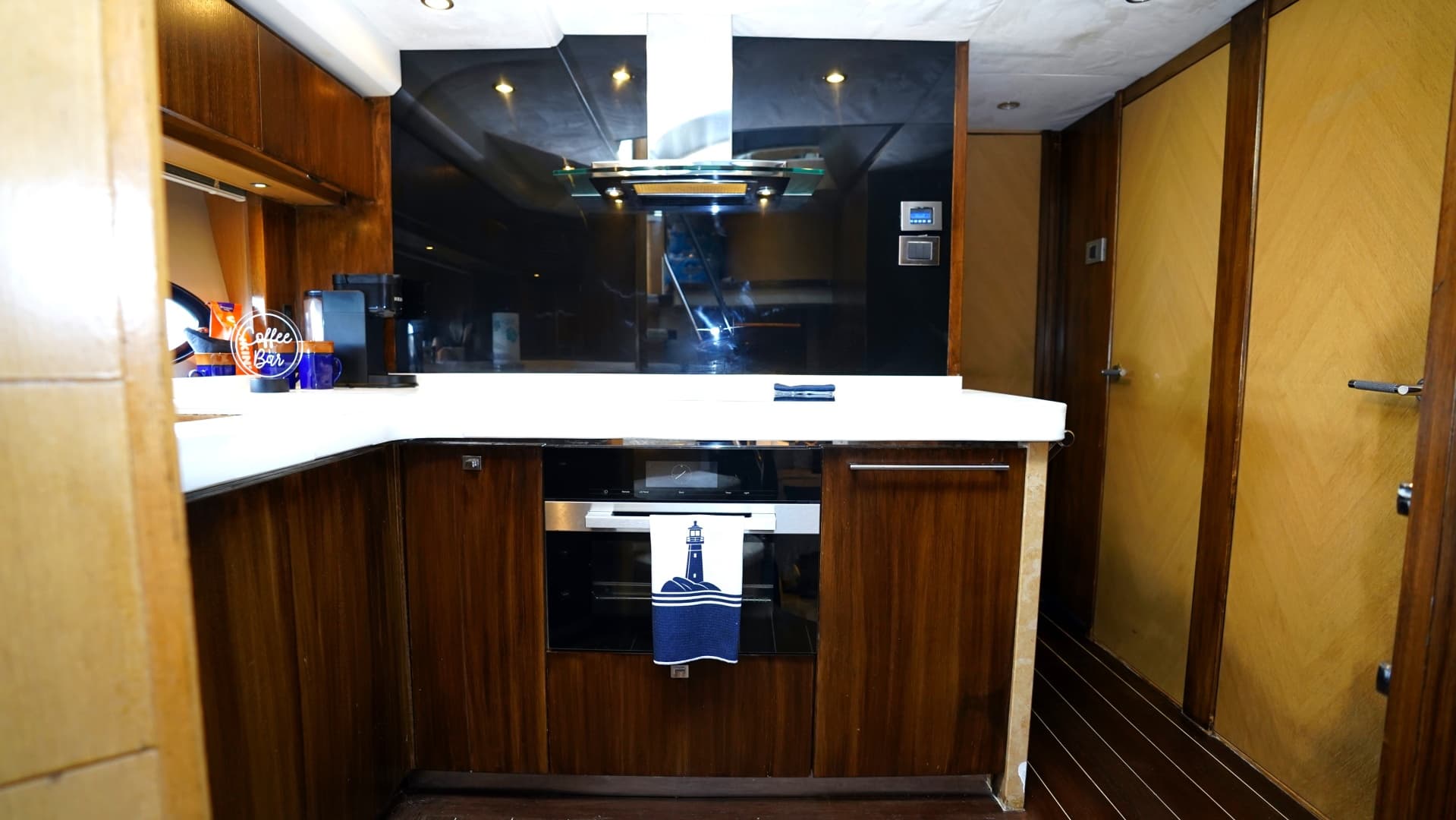 2013 Princess V72