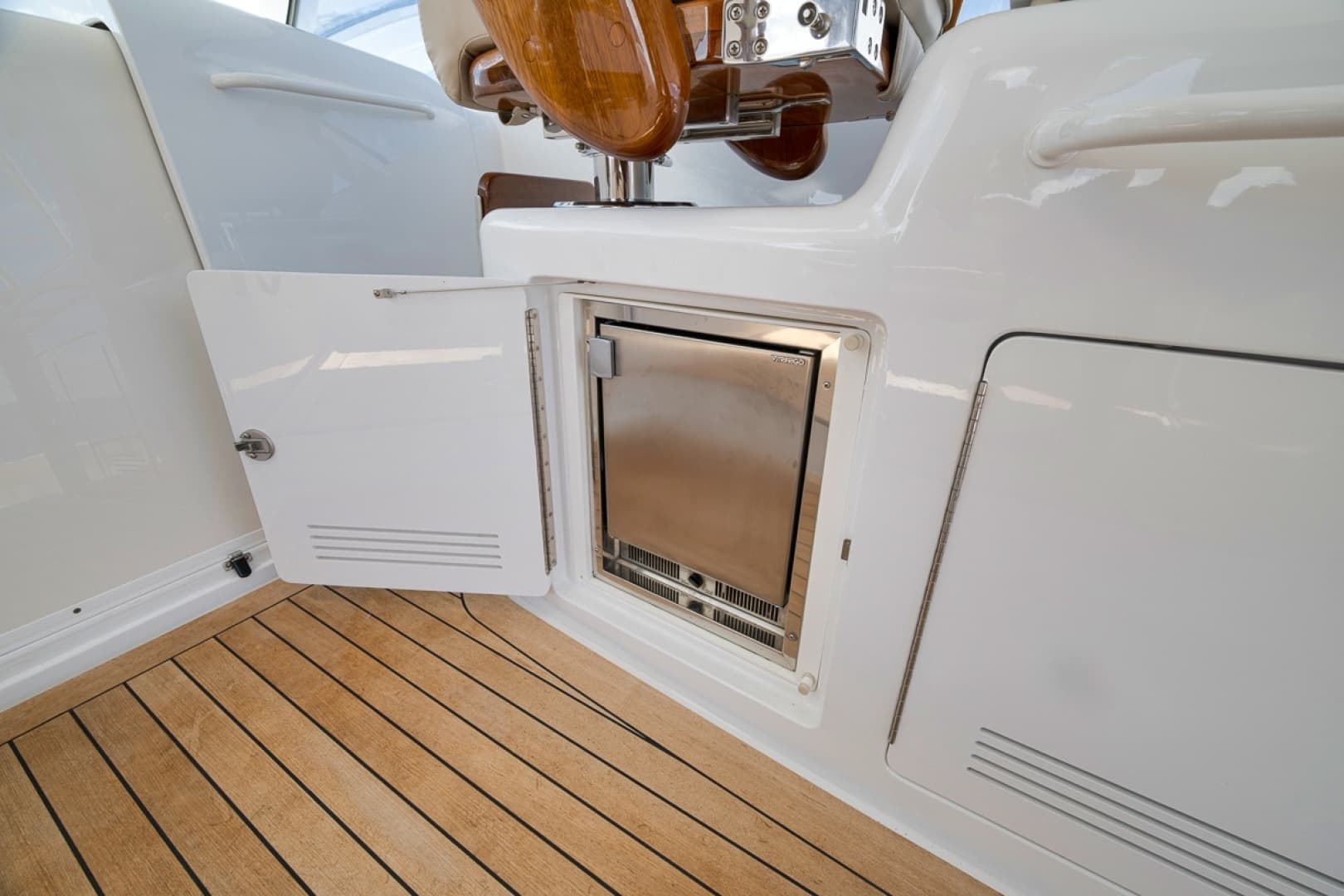 2023 Hatteras GT45X