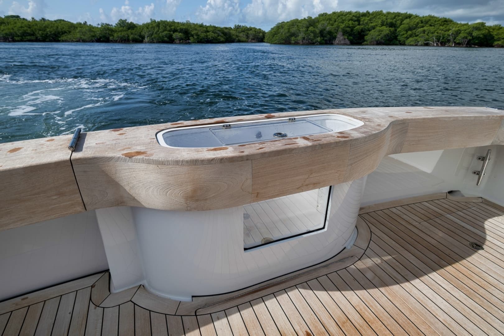 2023 Hatteras GT45X