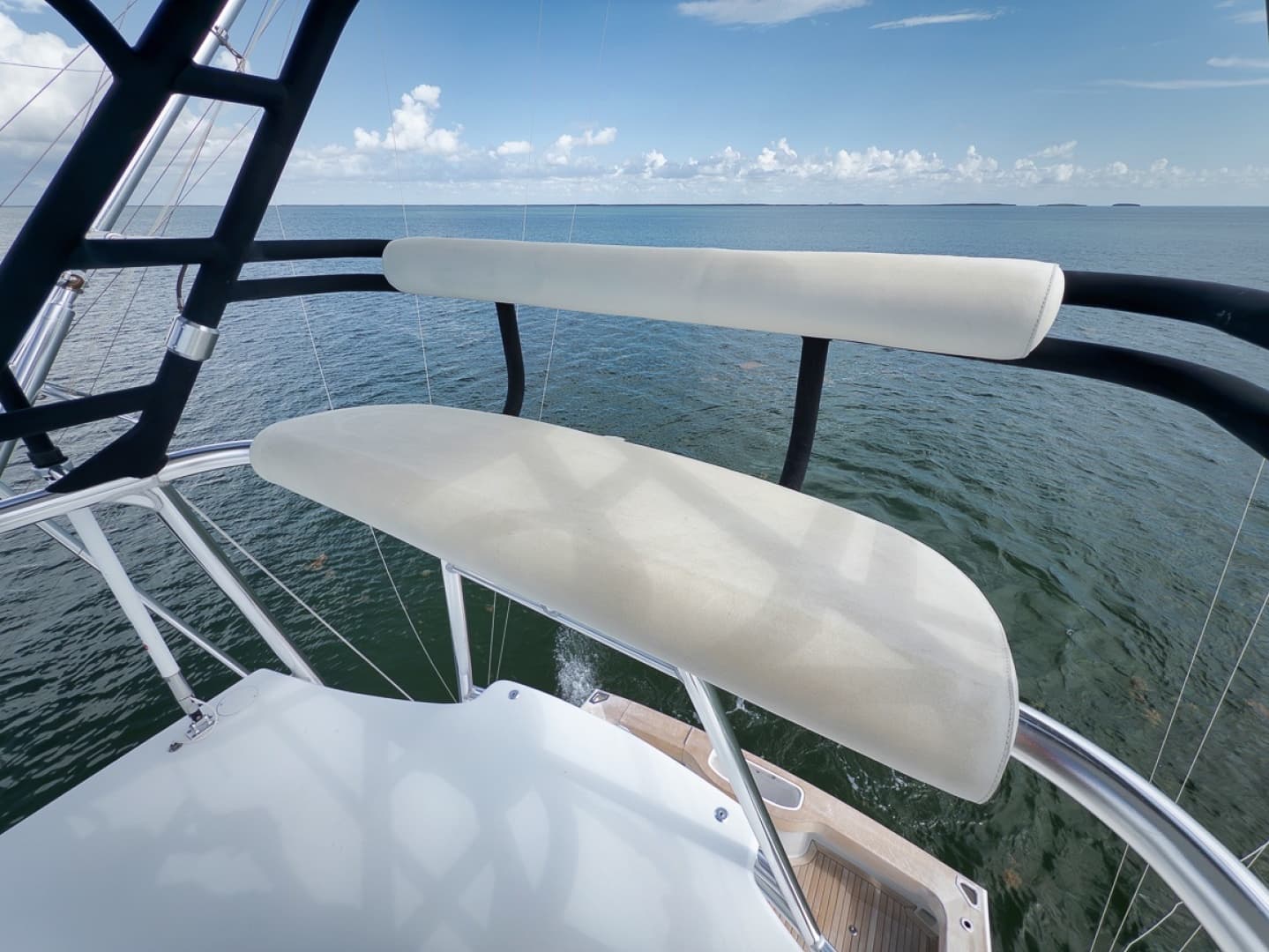 2023 Hatteras GT45X