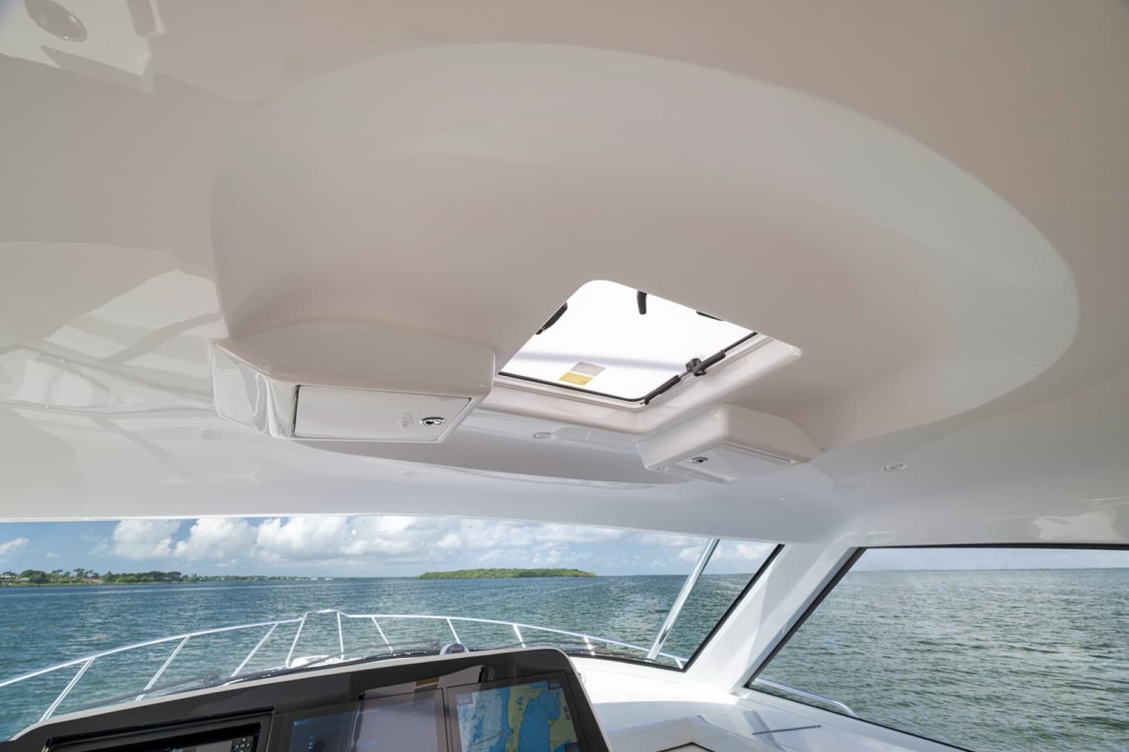 2023 Hatteras GT45X