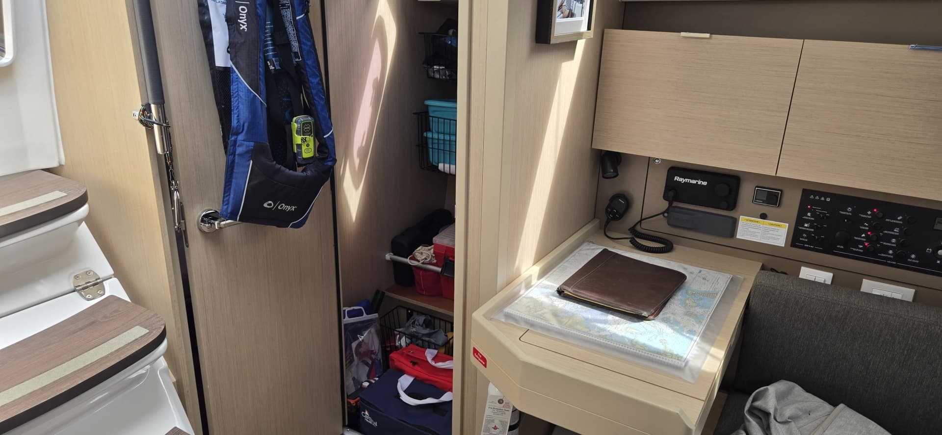 2023 Beneteau Oceanis 38.1