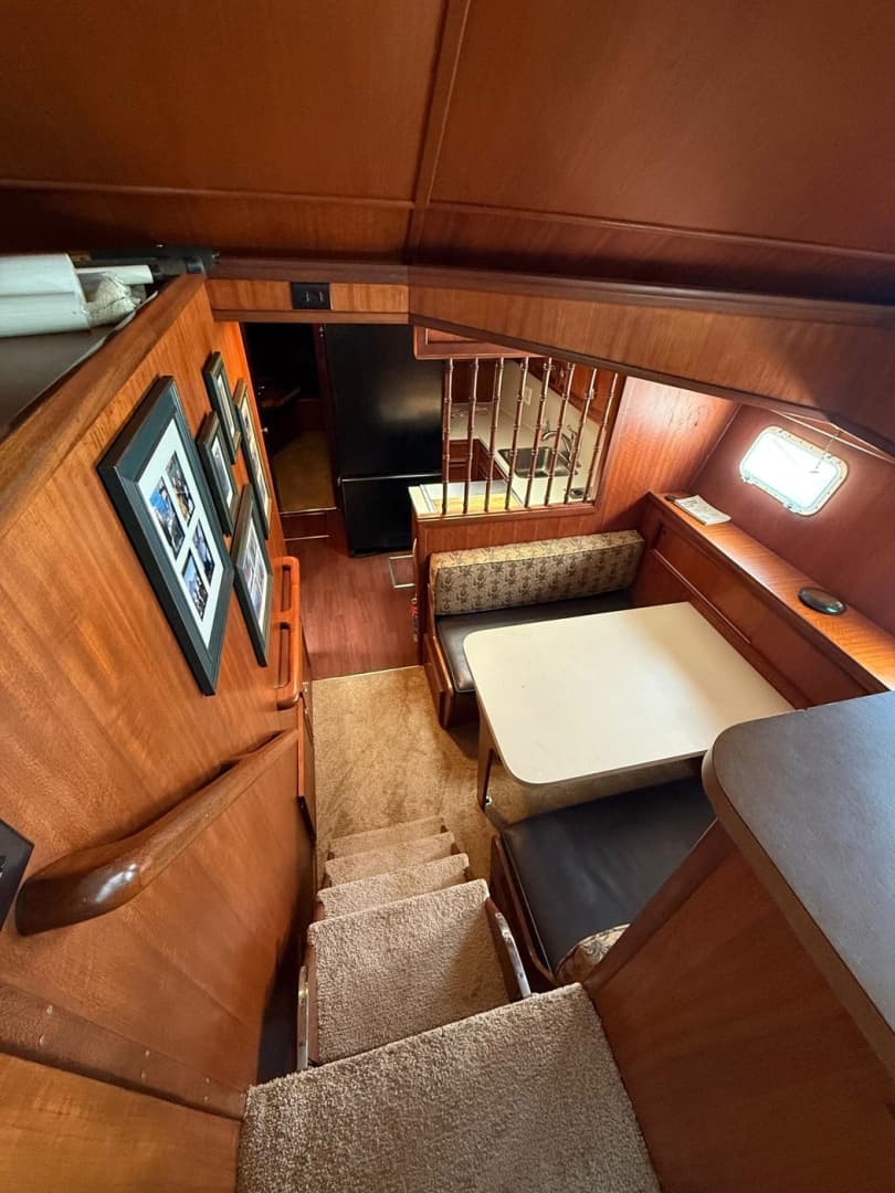 1978 Hatteras 53 Convertible