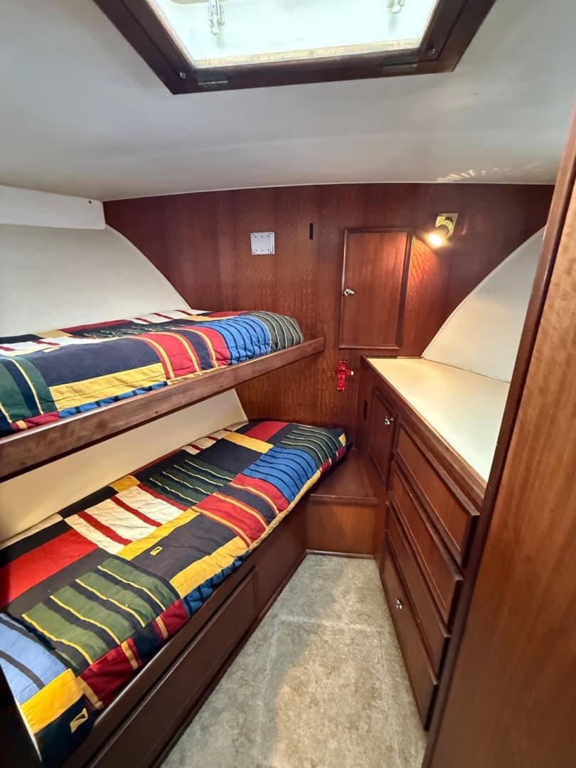 1978 Hatteras 53 Convertible