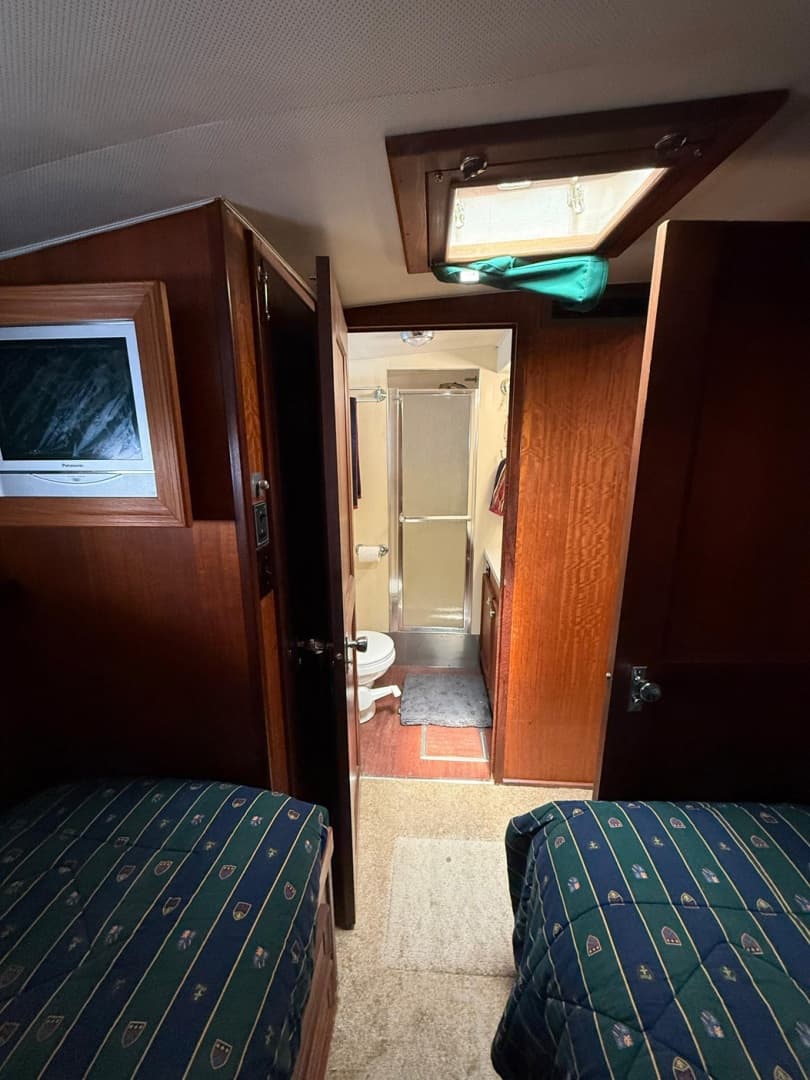 1978 Hatteras 53 Convertible