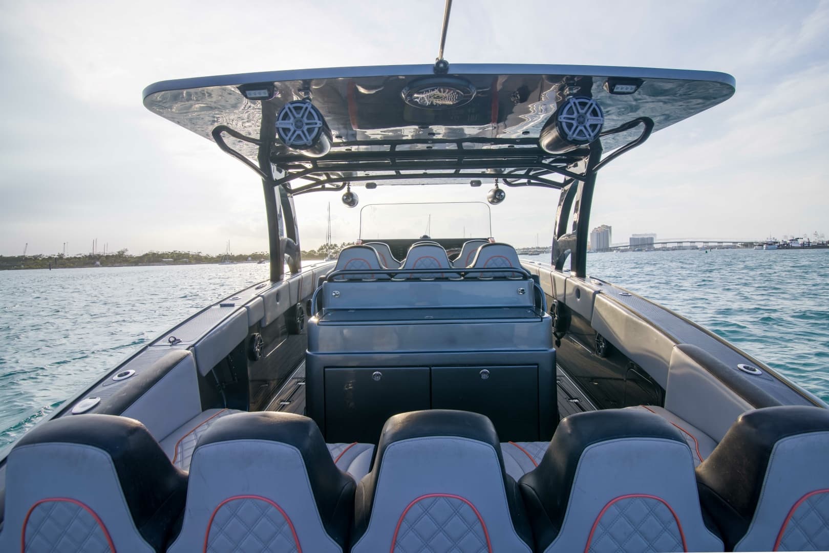 2019 Midnight Express 43 Open