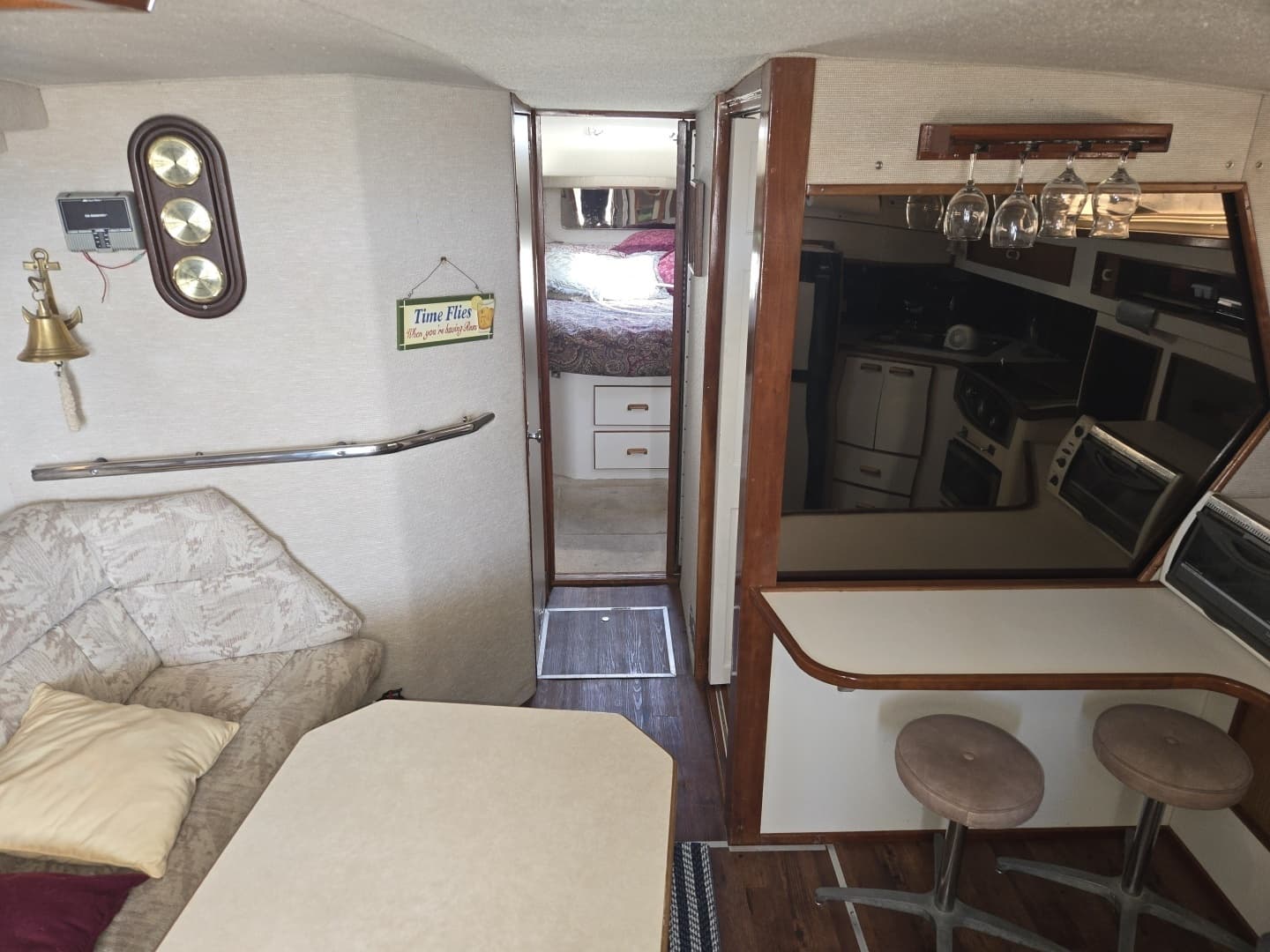 1991 Sea Ray 390 Express