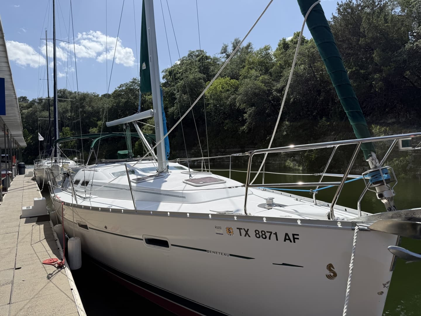 2007 Beneteau 373