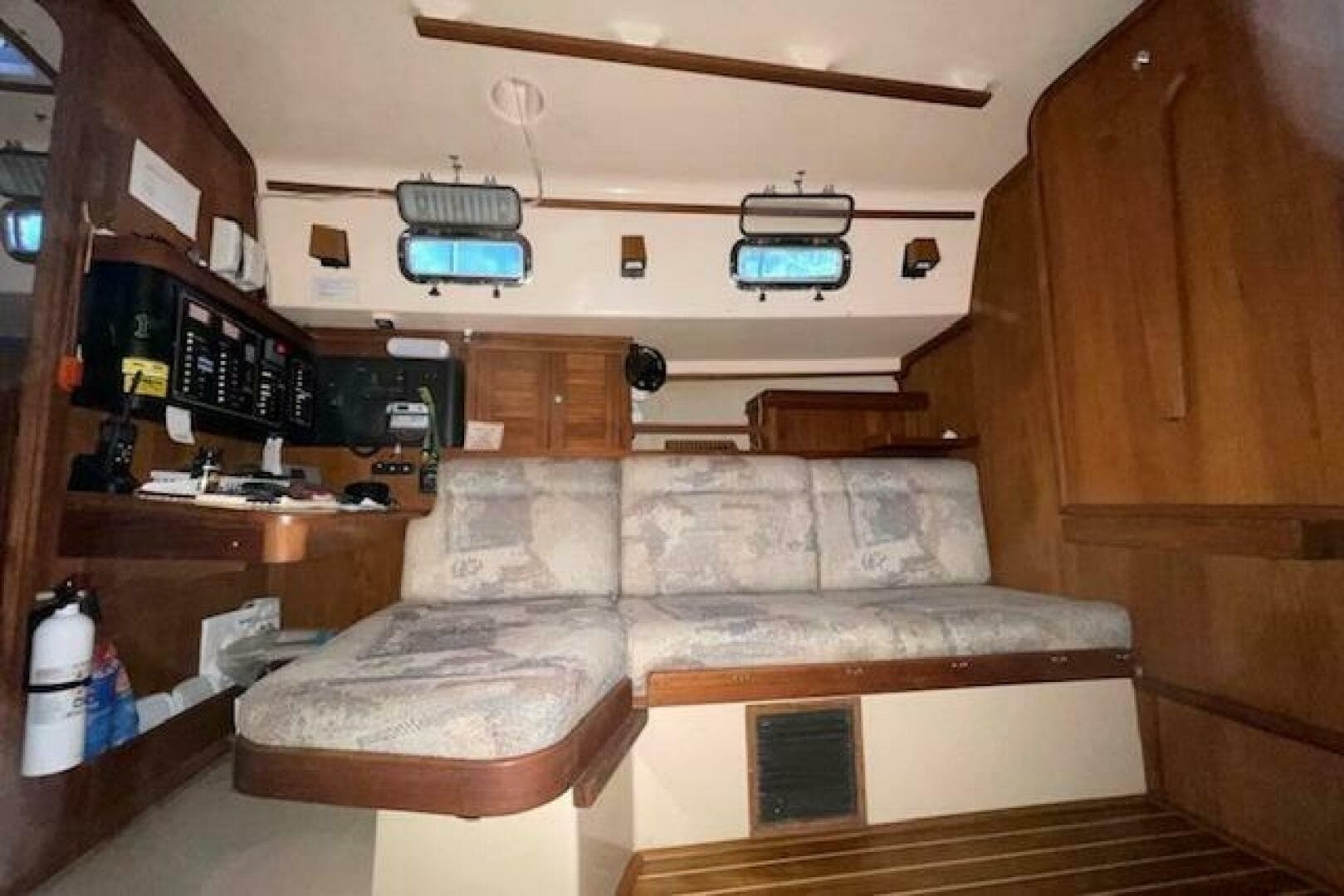 1997 Island Packet 37