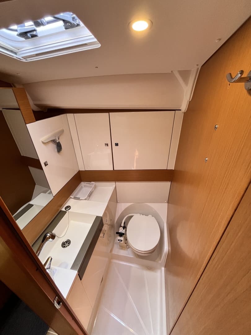 2015 Jeanneau 41 DS