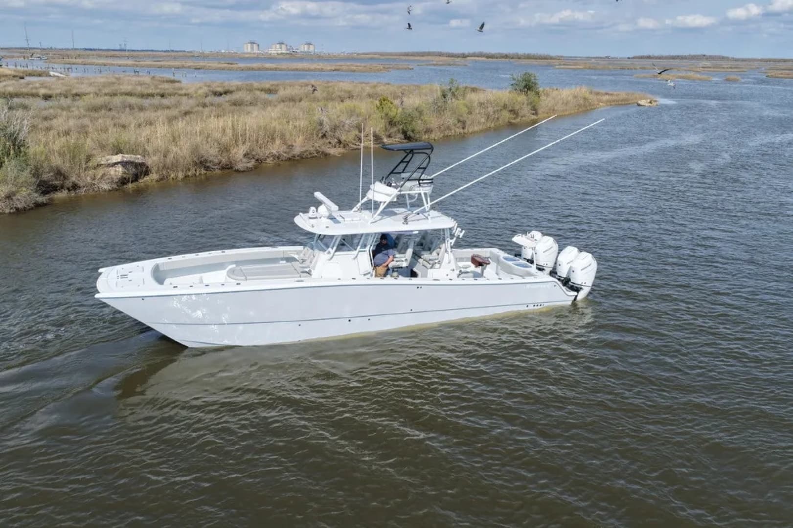 2025 Freeman 42LR