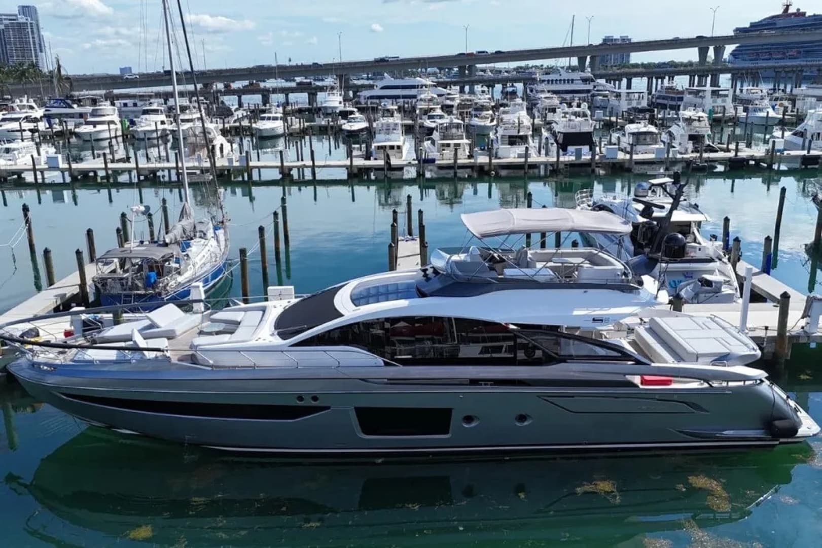 2024 Azimut 