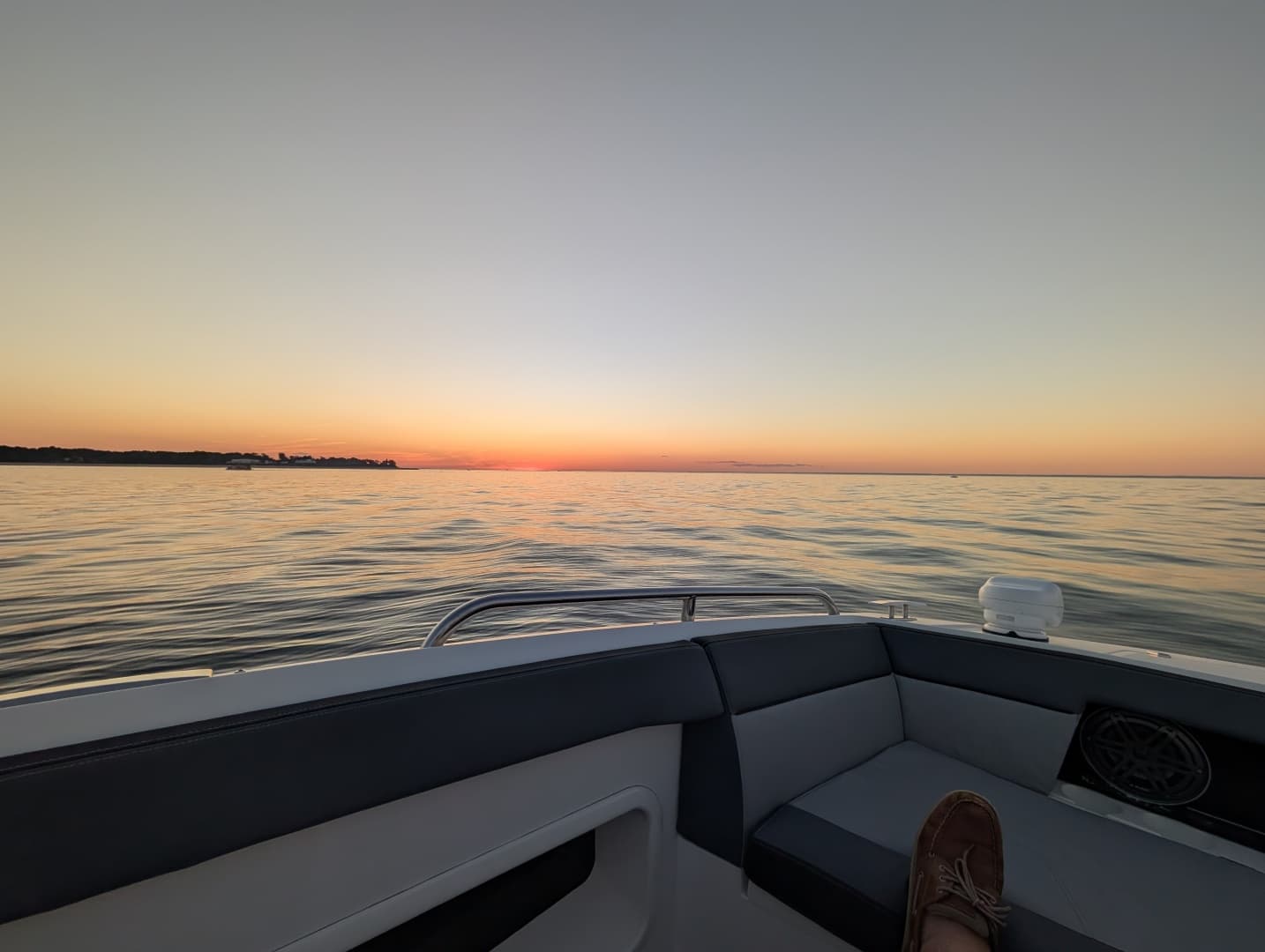 2022 Galeon 