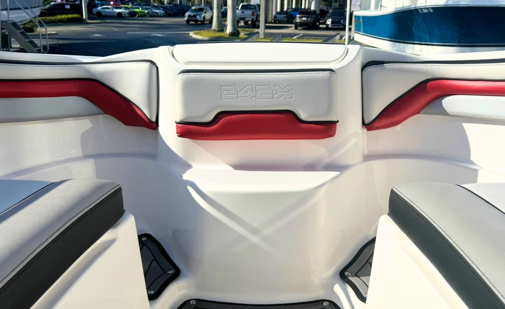 2018 Yamaha Boats 242X