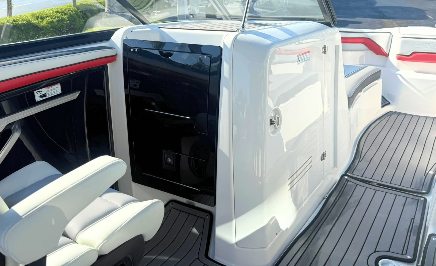 2018 Yamaha Boats 242X