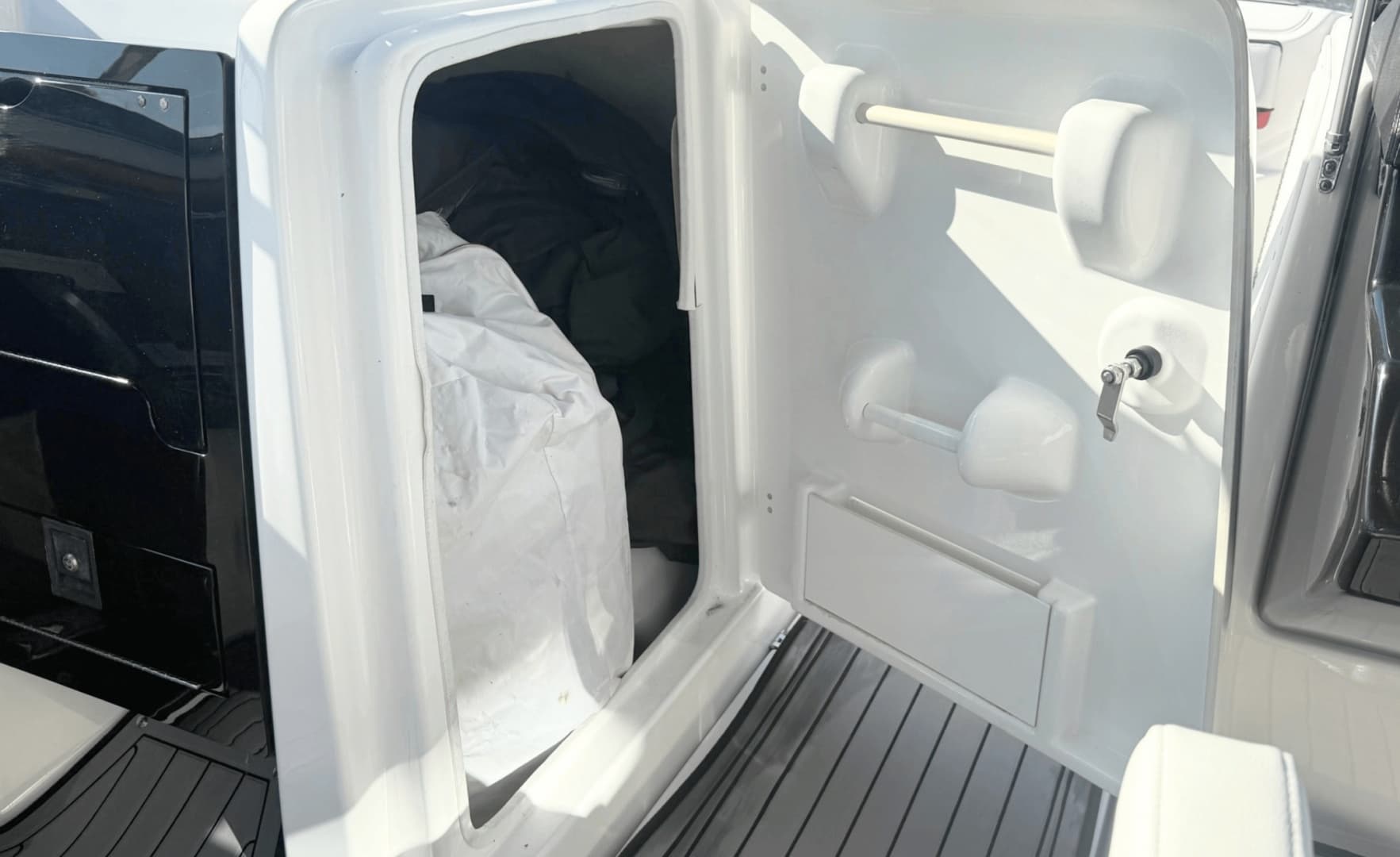 2018 Yamaha Boats 242X