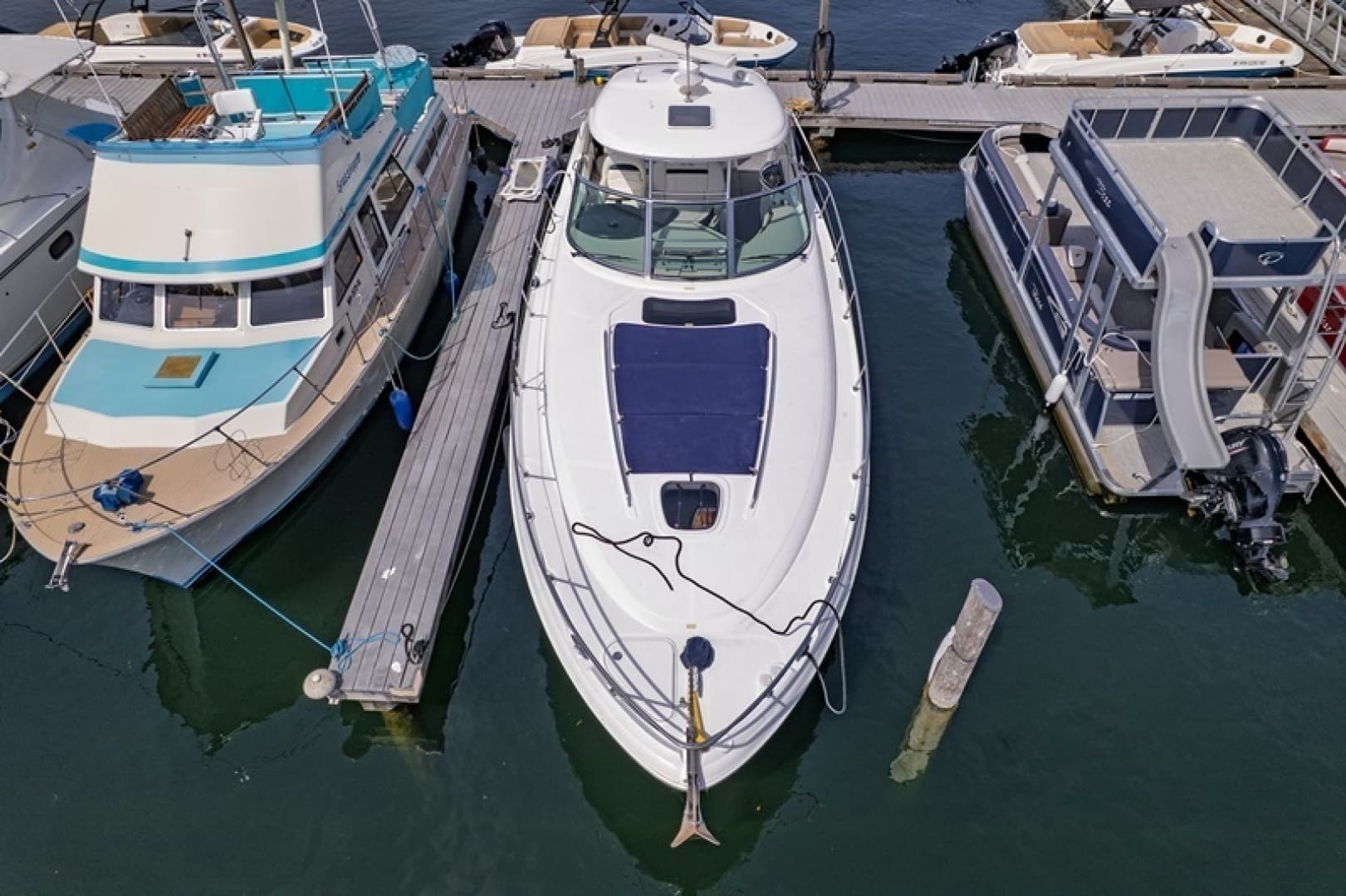 2005 Sea Ray 390 Sundancer