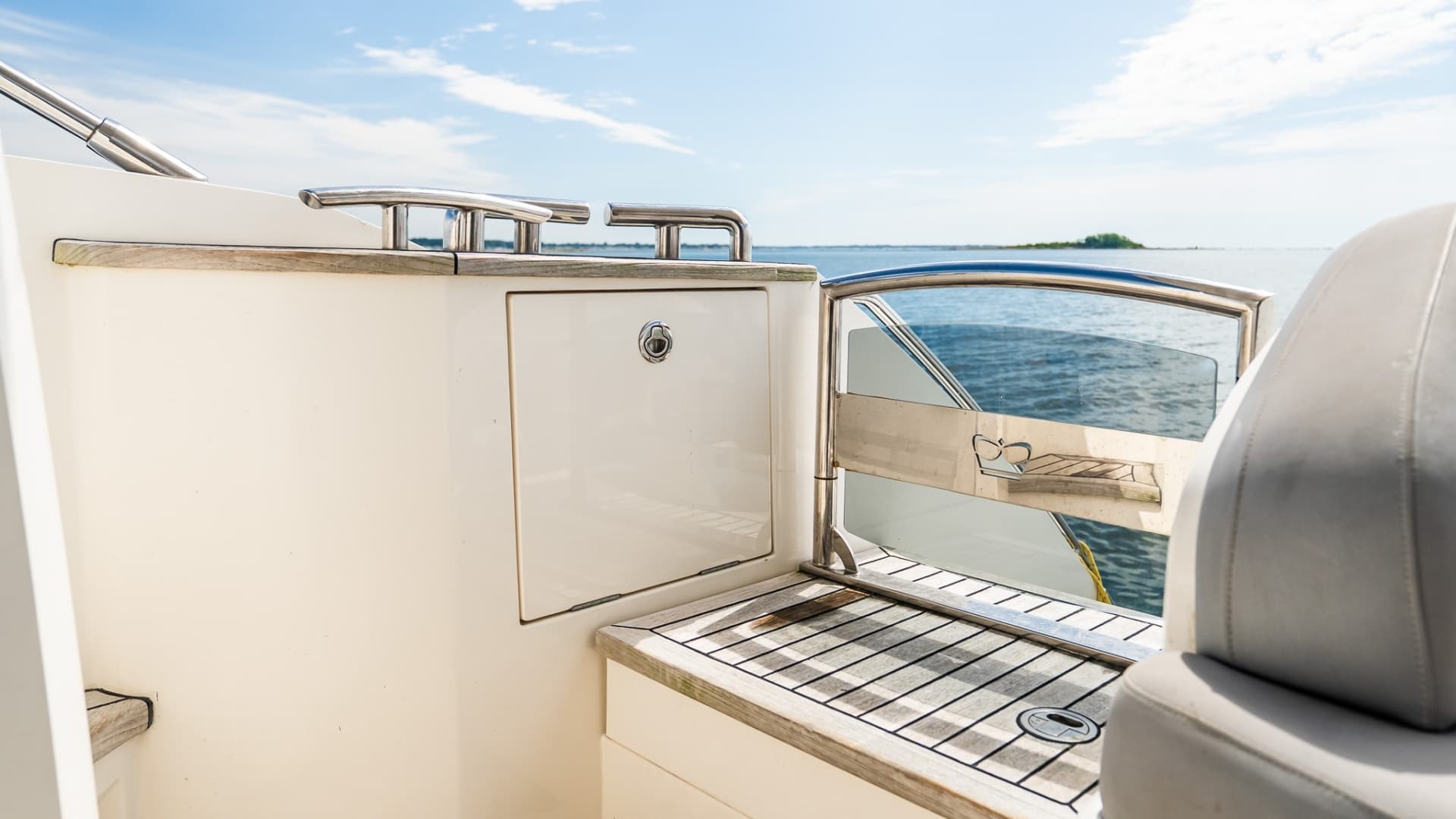2014 Princess F52