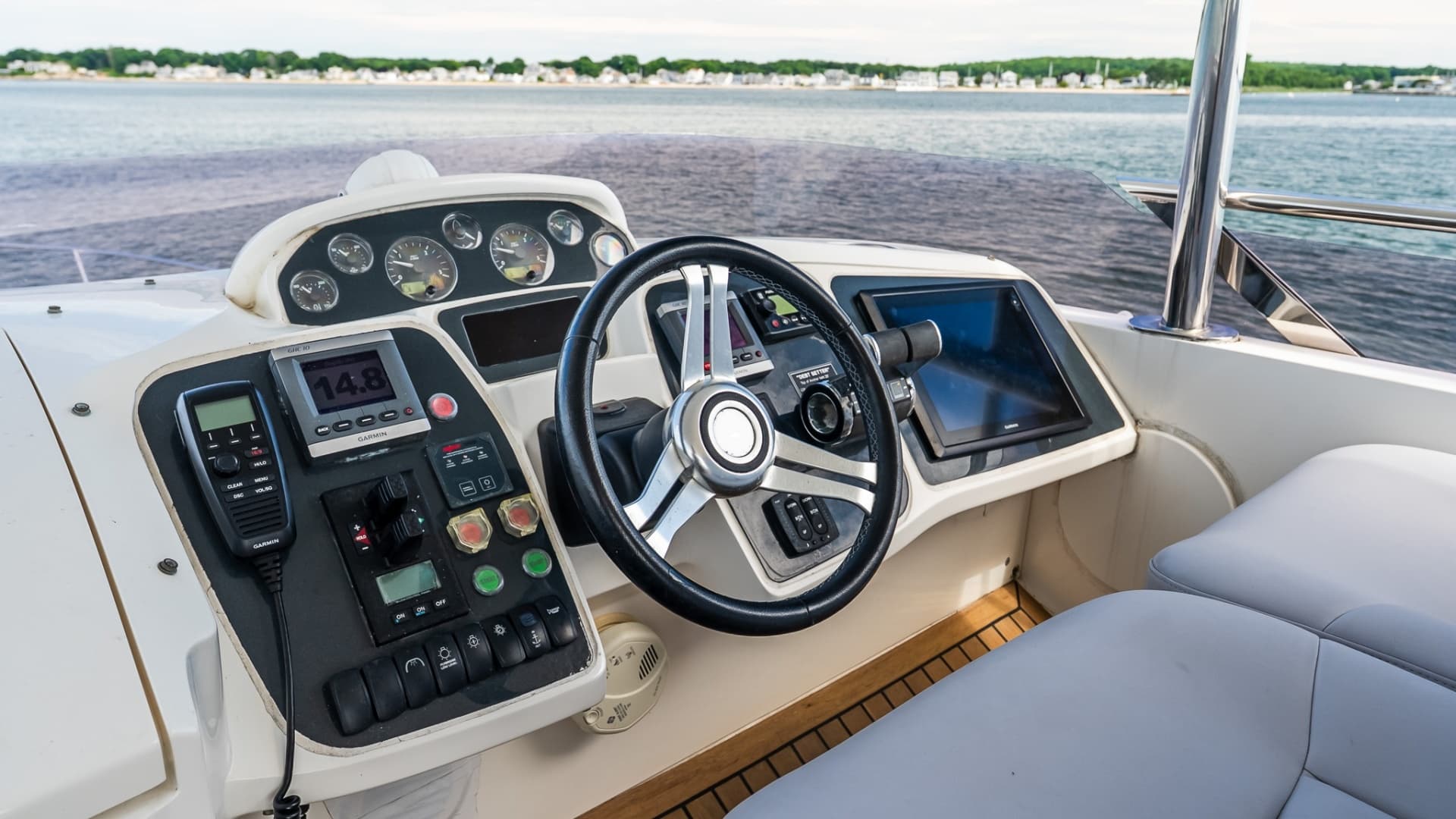 2014 Princess F52