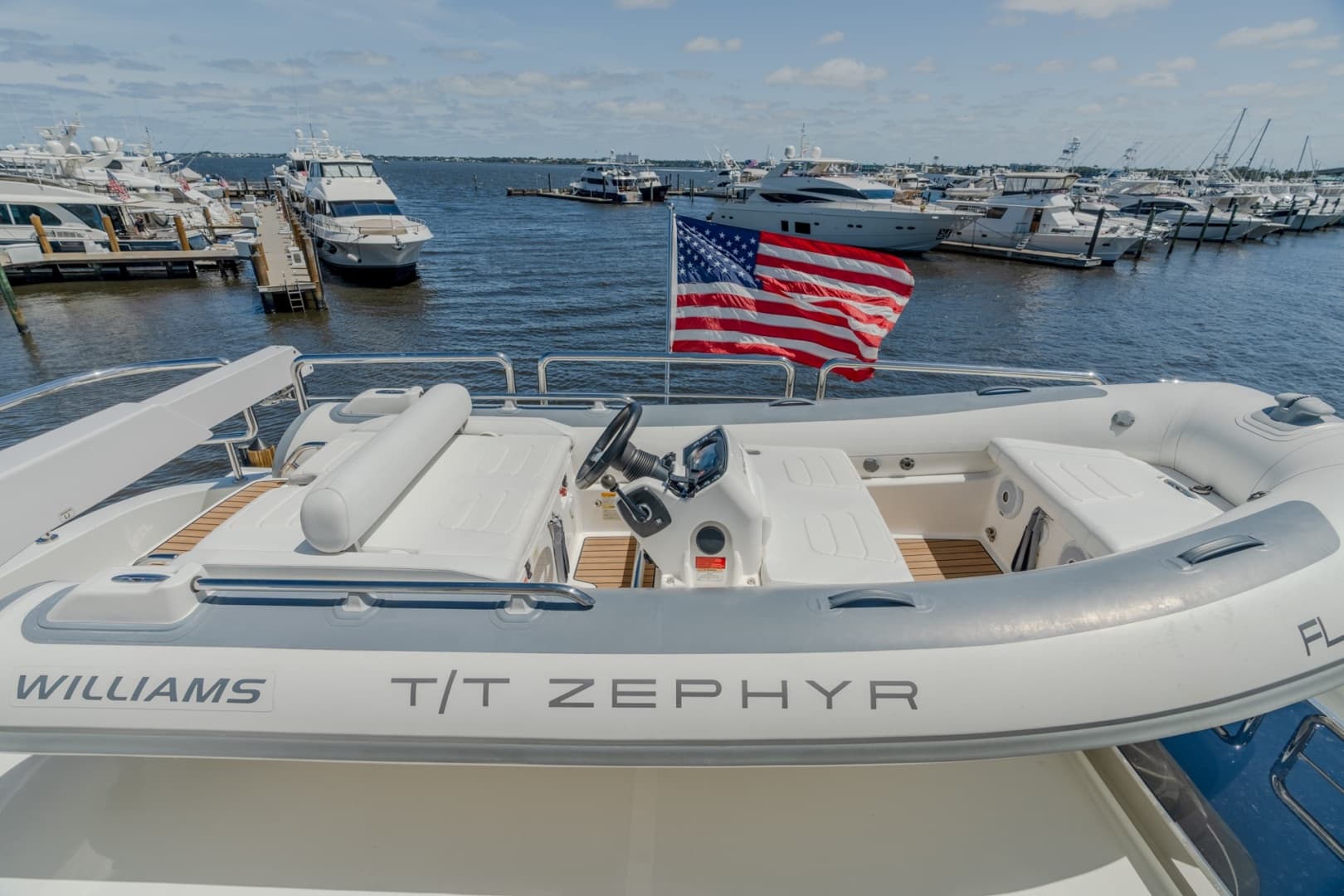 2019 Ocean Alexander 100 Motoryacht
