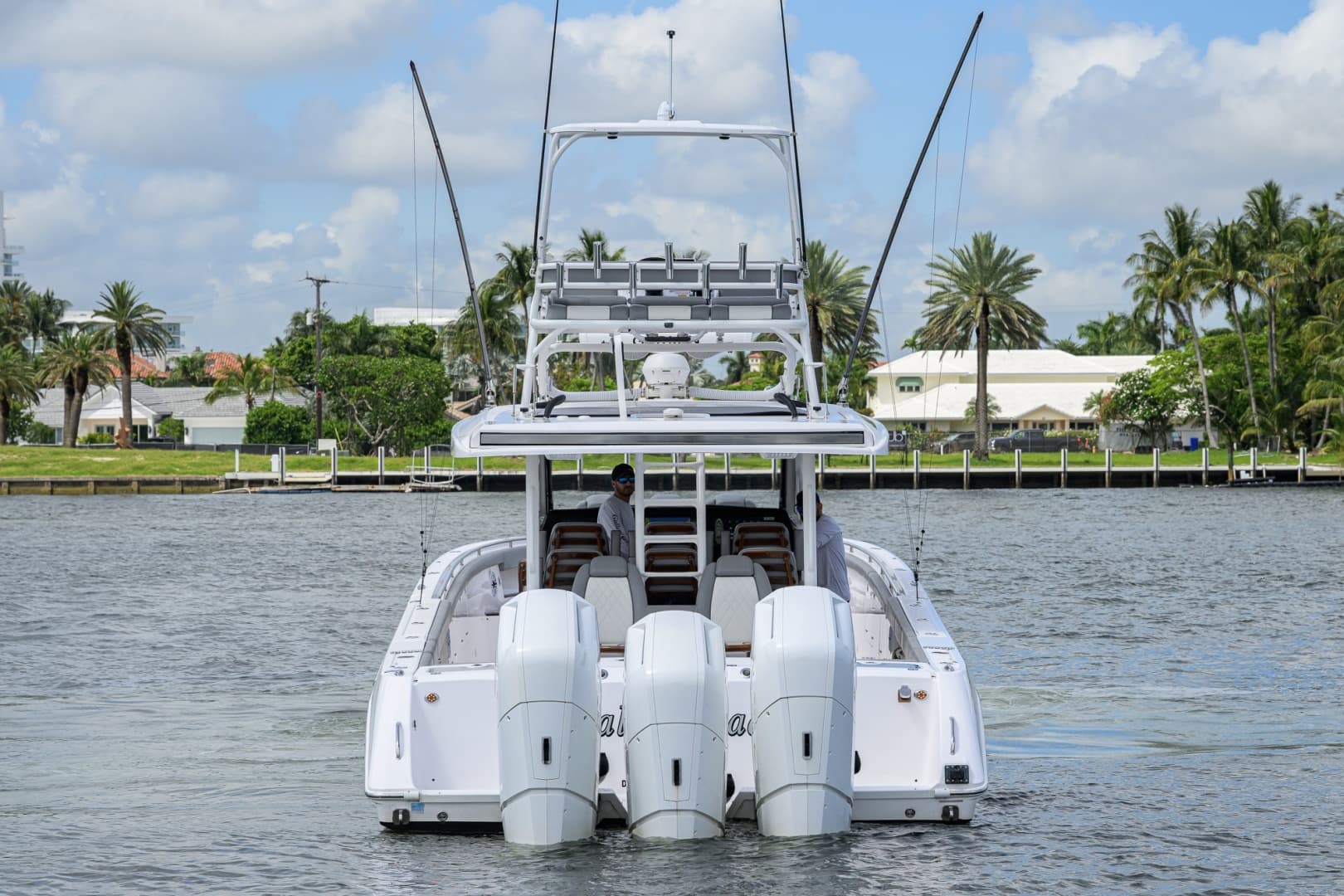 Everglades 45 GALLANT LADY - Aft Profile