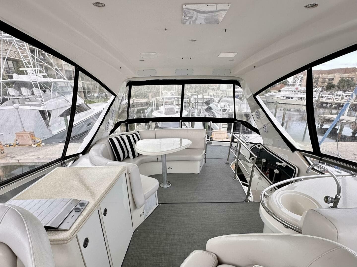 2006 Marquis 59