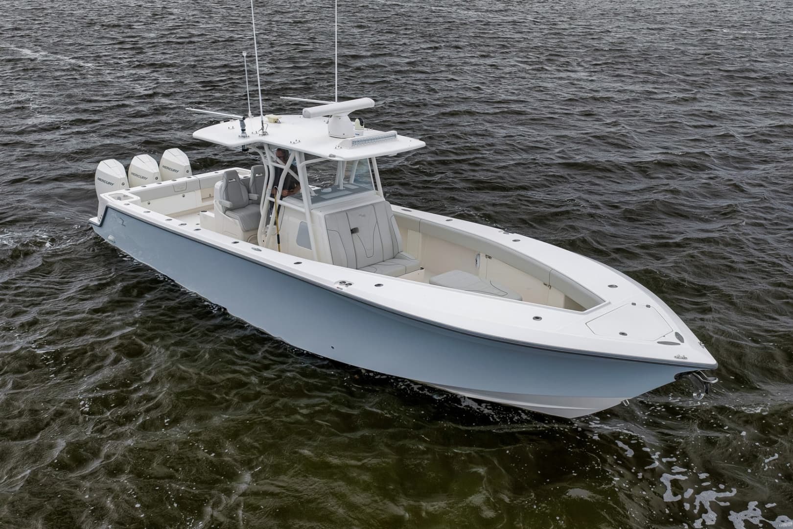 2022 SeaVee 370Z