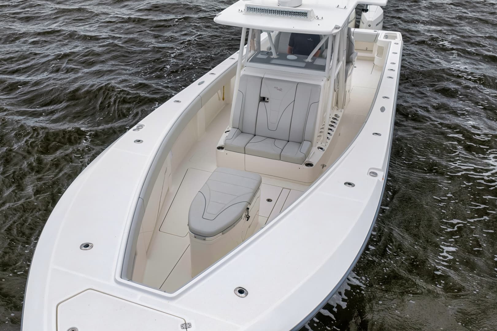 2022 SeaVee 370Z