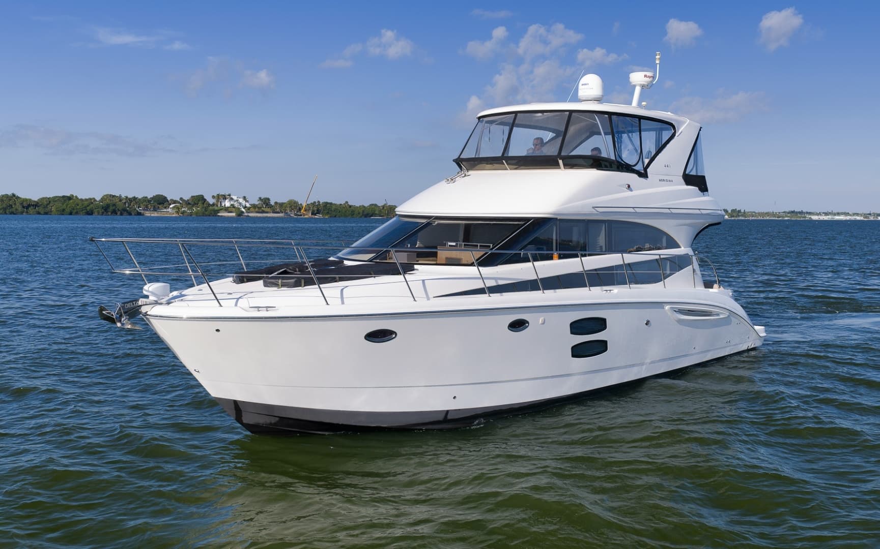 2012 Meridian 441 Sedan