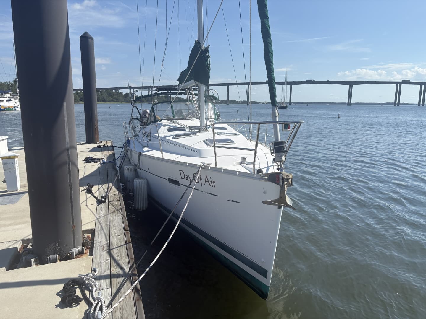 2006 Beneteau 373