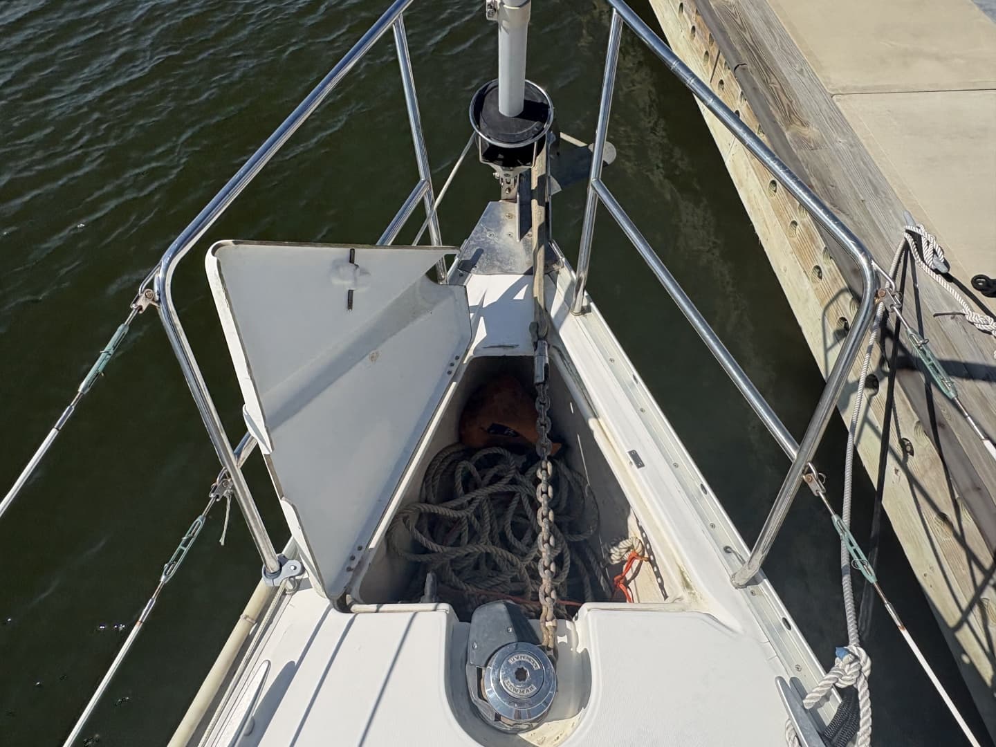 2006 Beneteau 373