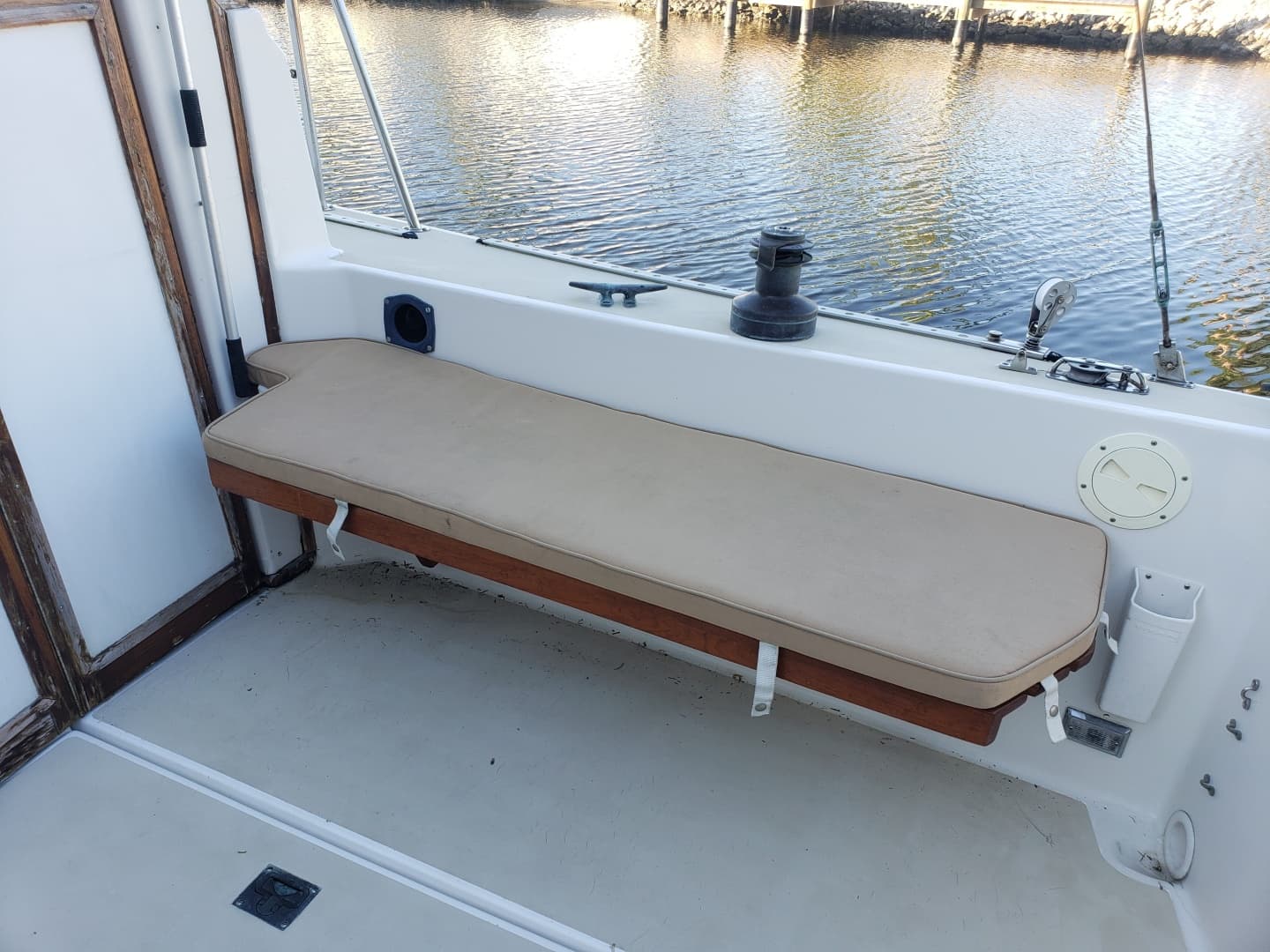 1989 Cape Dory MS300