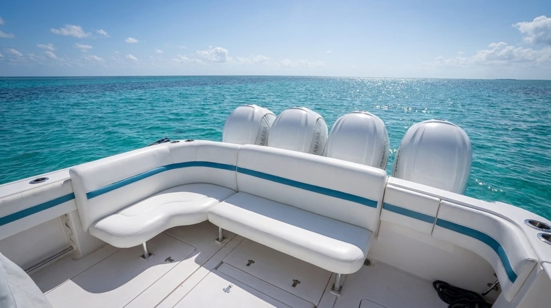 2019 Intrepid 475 Sport Yacht