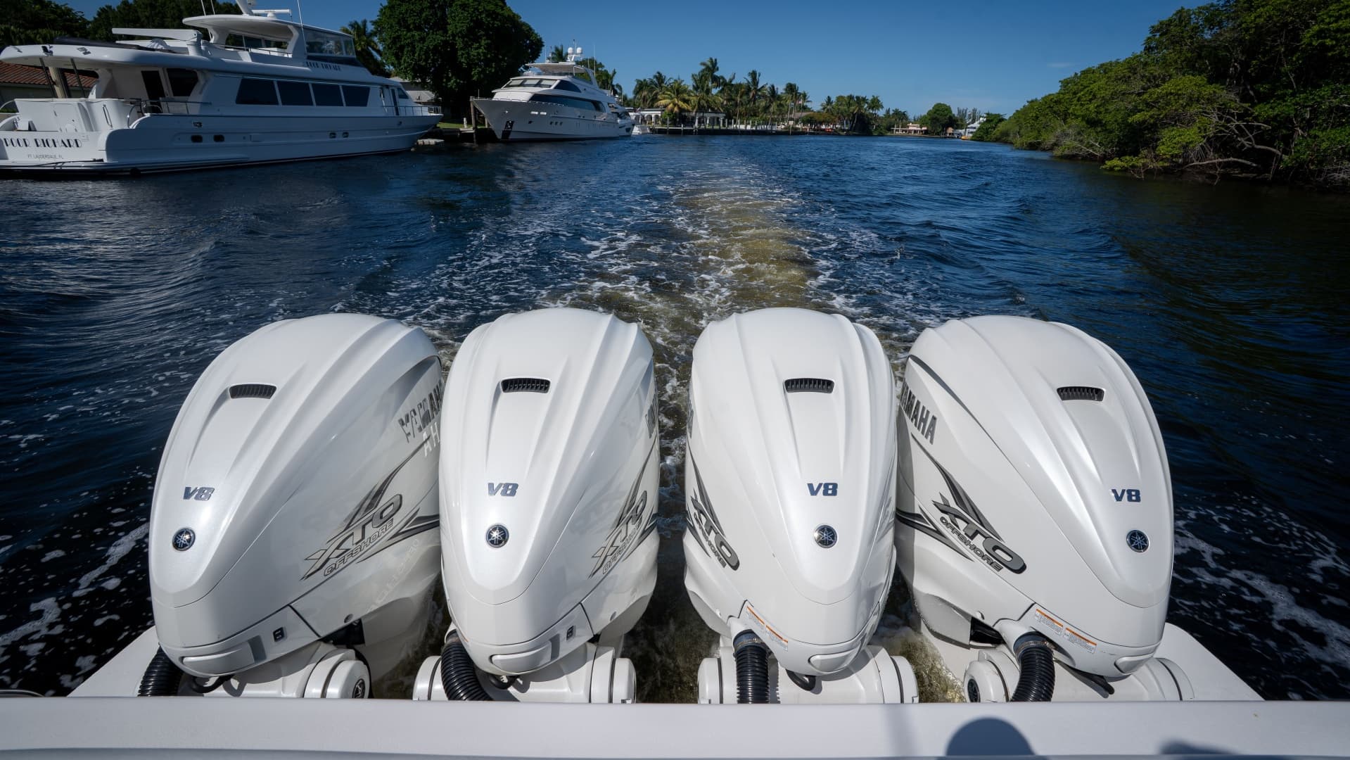 2019 Intrepid 475 Sport Yacht