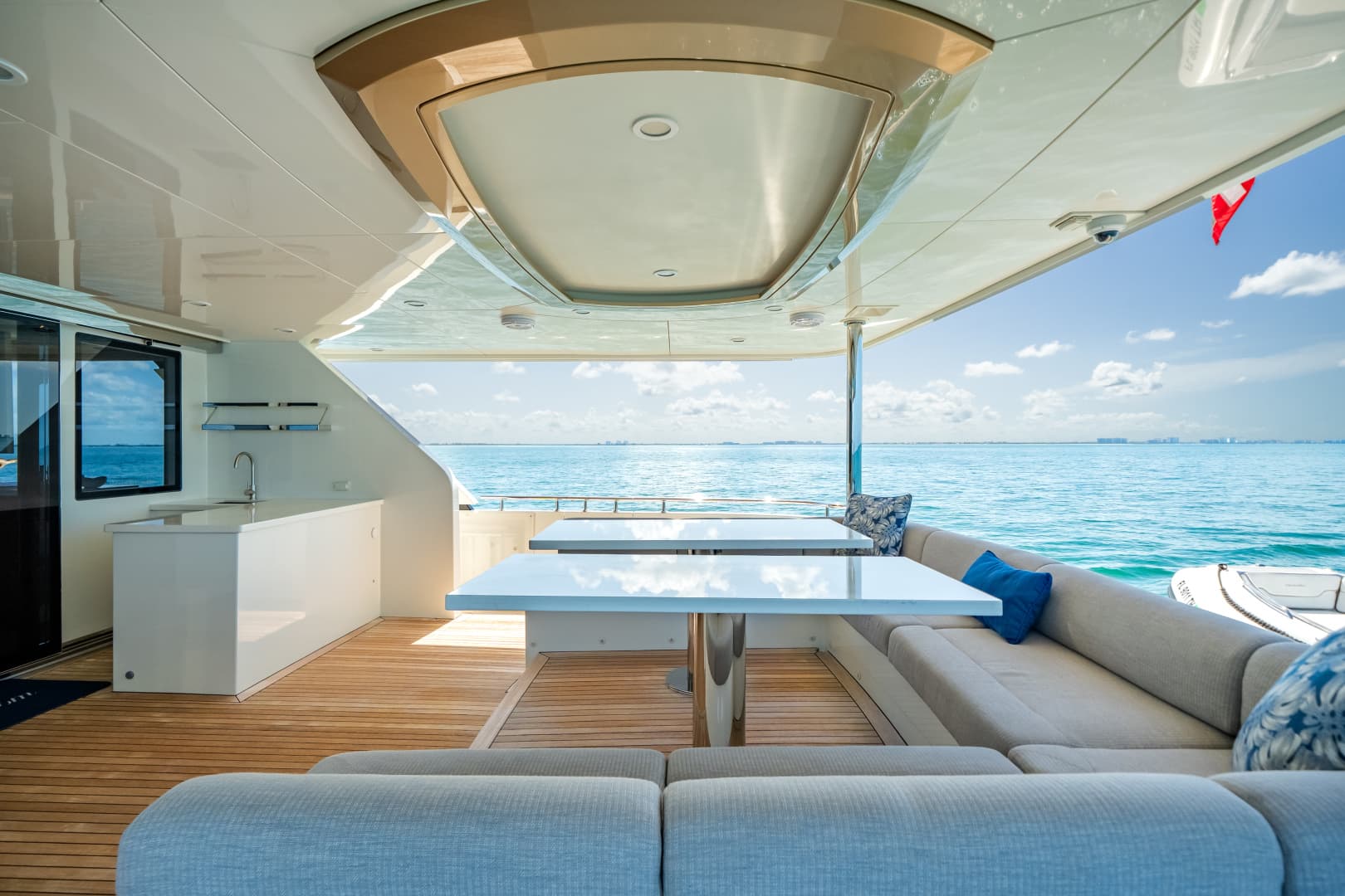 2018 Ocean Alexander 100 MY