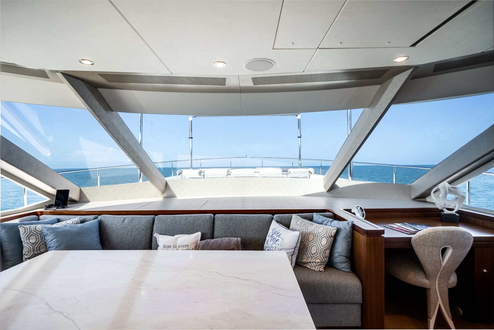 2018 Ocean Alexander 100 MY