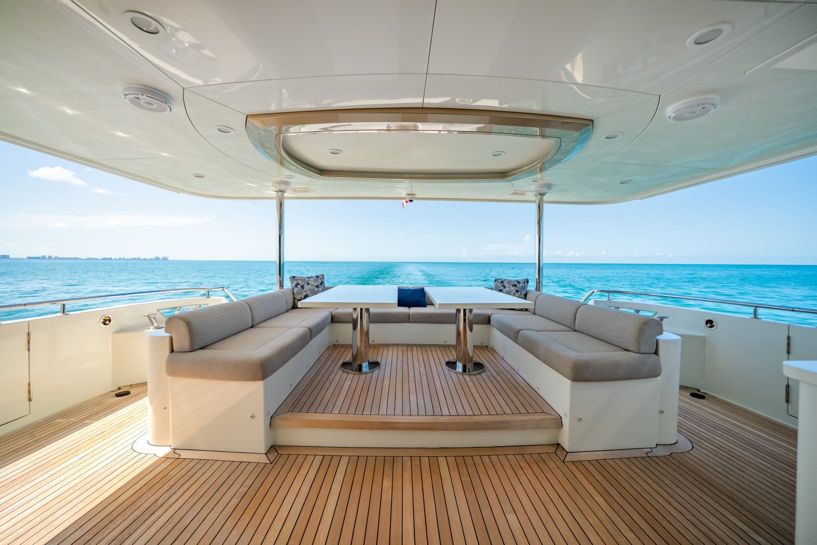 2018 Ocean Alexander 100 MY