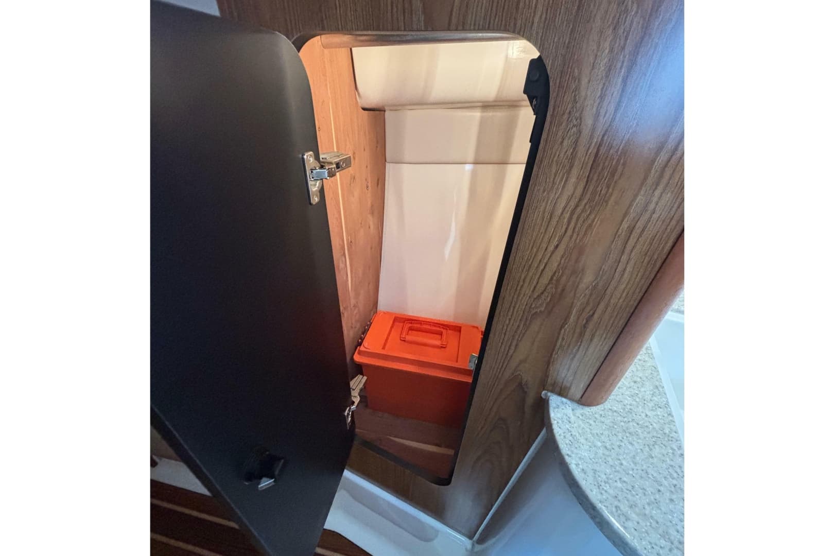 2012 Pursuit OS 345 Offshore