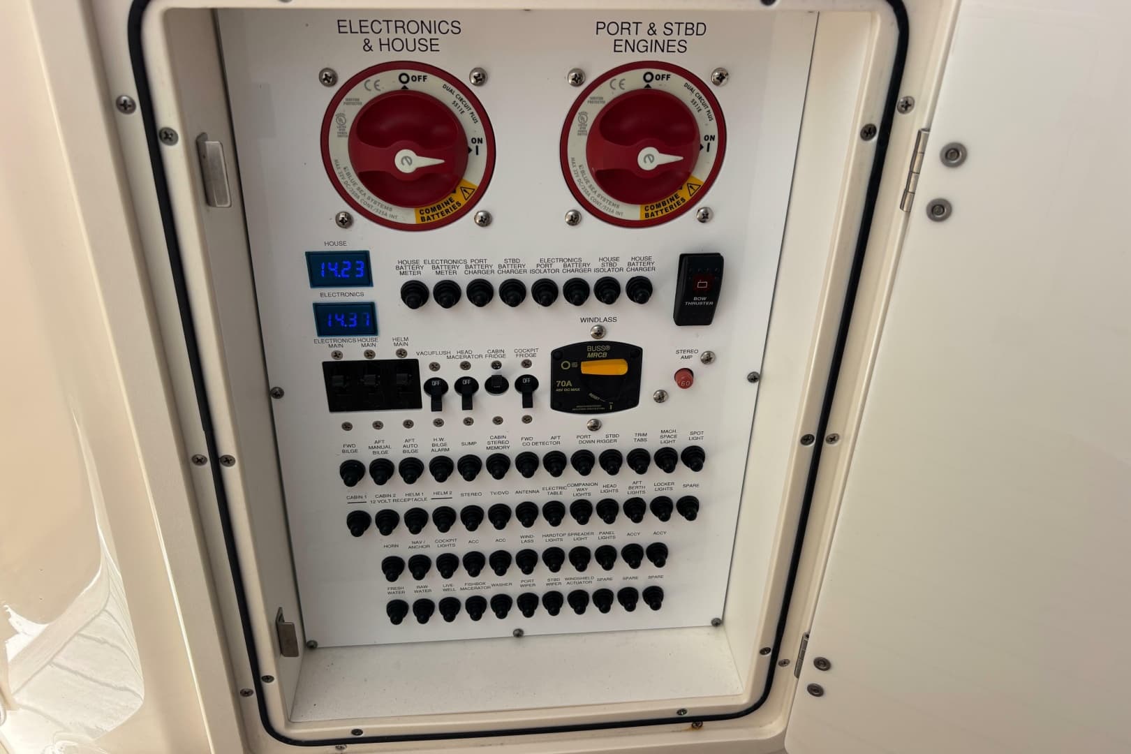 2012 Pursuit OS 345 Offshore