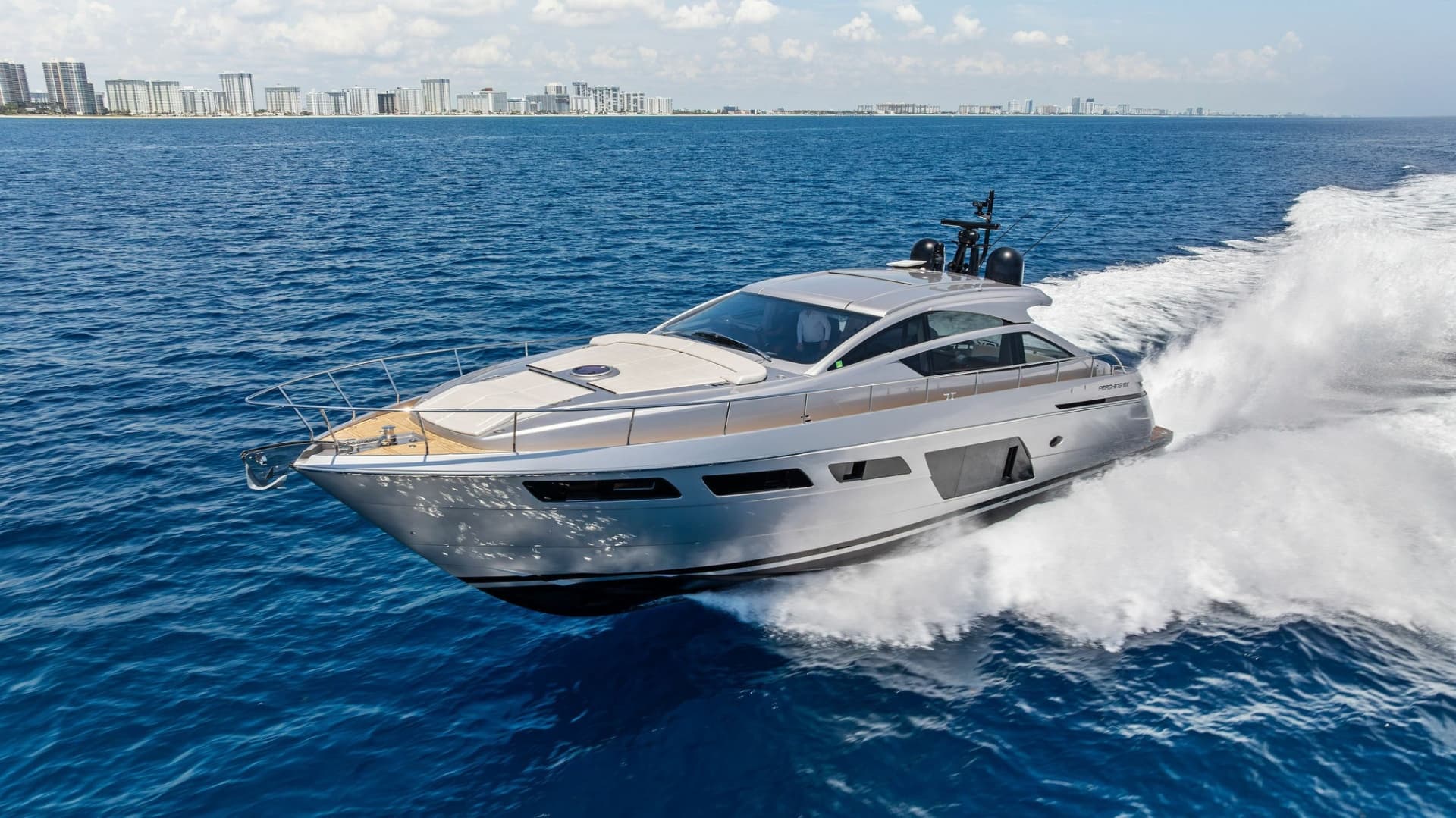 2023 Pershing 6X