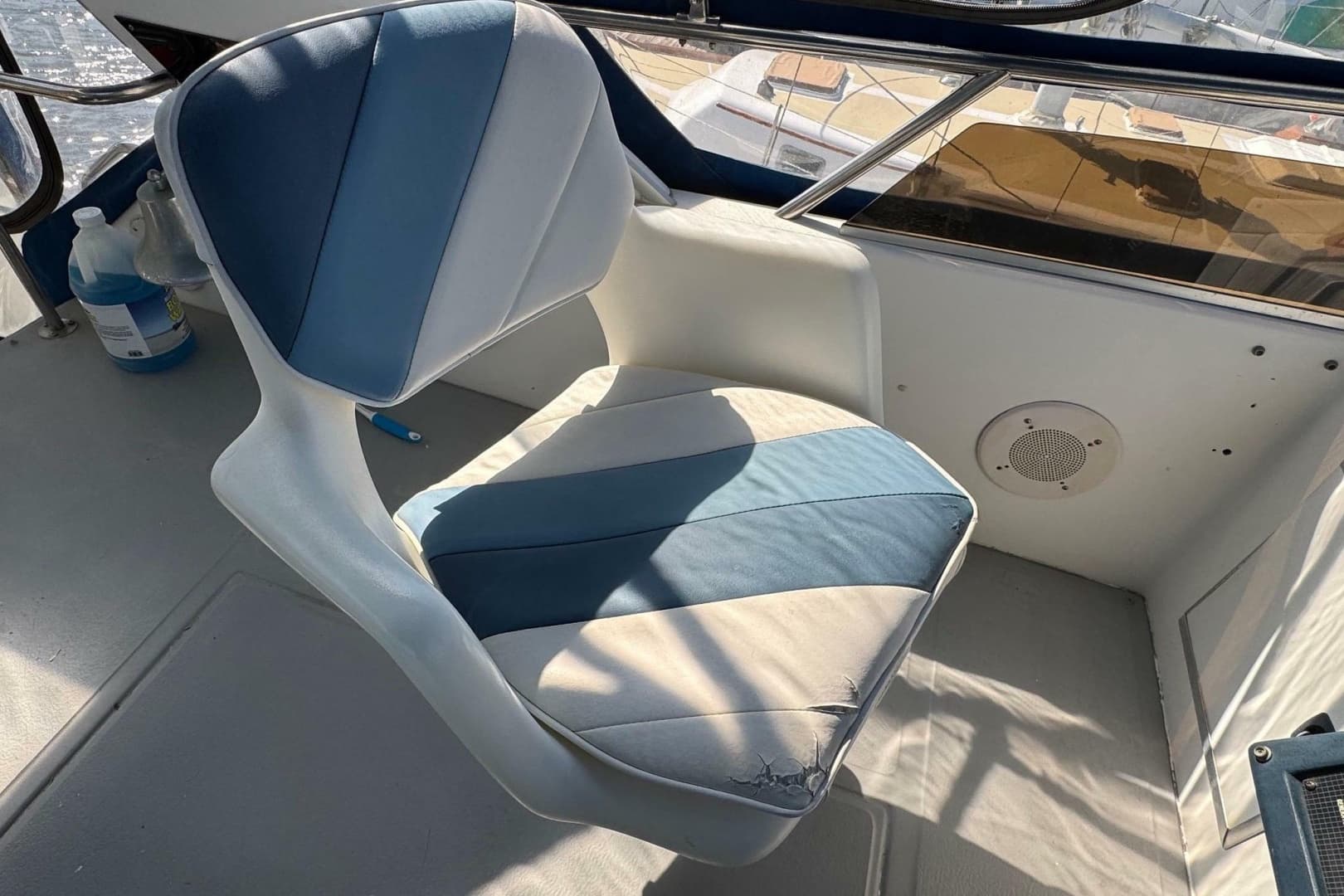 1988 Sea Ray 415 Aft Cabin